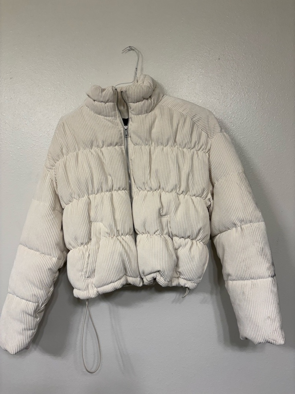 Hollister Cream Corduroy Quilted Puffer Jacket